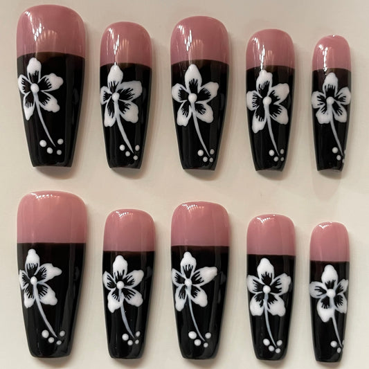 Hibiscus Noir